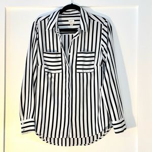 A New Day striped long sleeve button down blouse | black and white | large